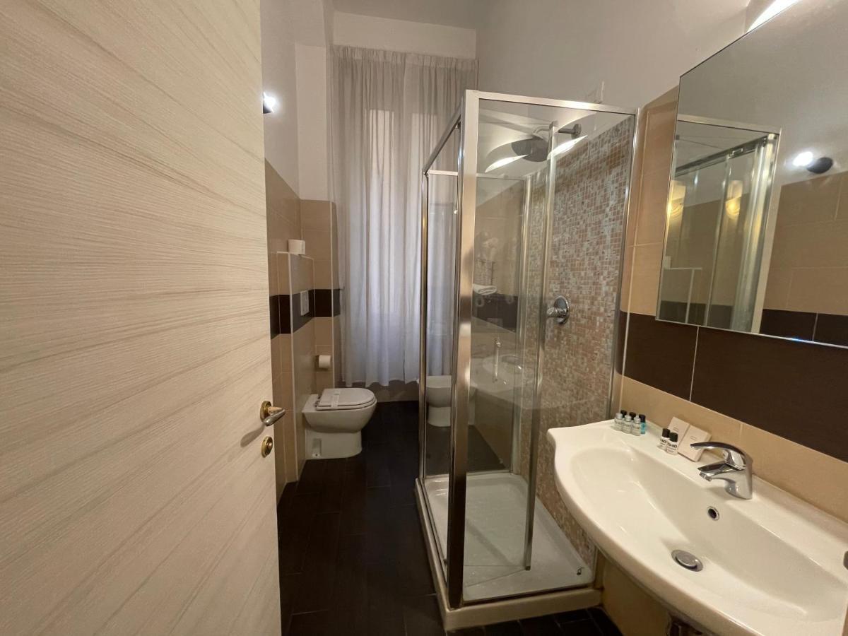 Ad Cavour Luxury Rooms - By Ad Roma Ngoại thất bức ảnh