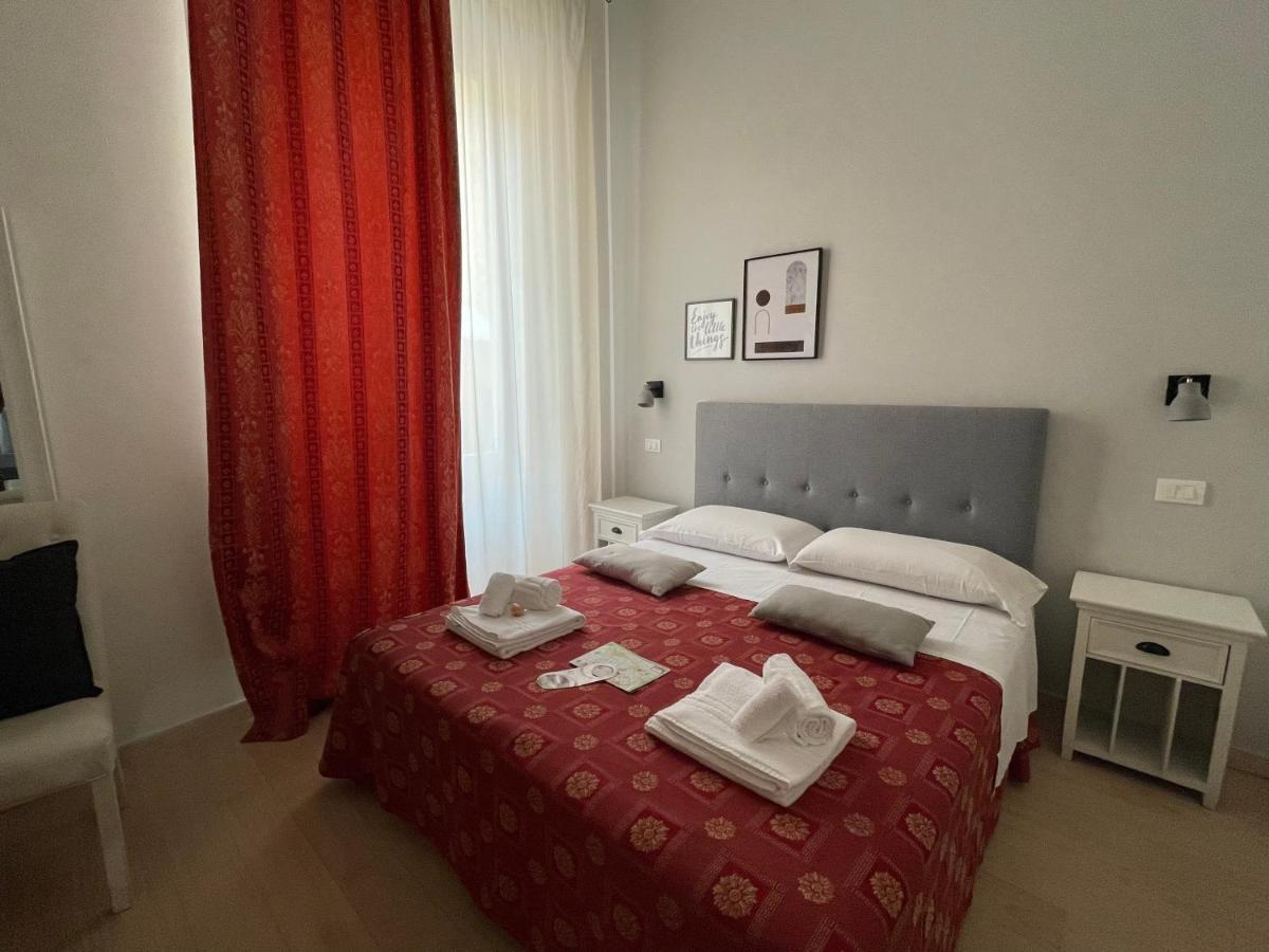 Ad Cavour Luxury Rooms - By Ad Roma Ngoại thất bức ảnh